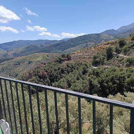 Casa Rural La Revuelta Con Las Mejores Vistas A La Naturaleza Yunquera Exteriör bild
